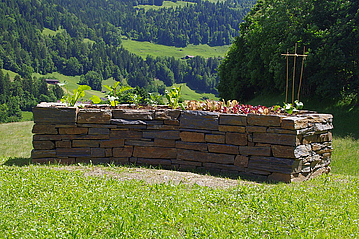 jardin potager en hauteur, pierre sèche