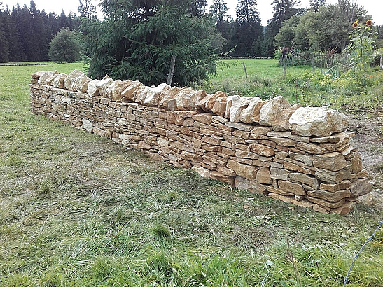 mur pierre sèche