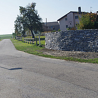 mur en pierre sèche